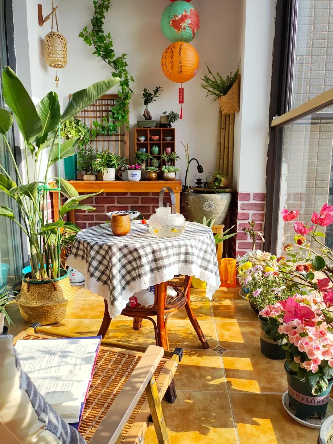 Cô gái trẻ chi 14 triệu đồng cải tạo ban công 6m² thành “khu vườn trên cao”: Nhìn xong chỉ muốn về nhà làm lại ngay - Ảnh 6.