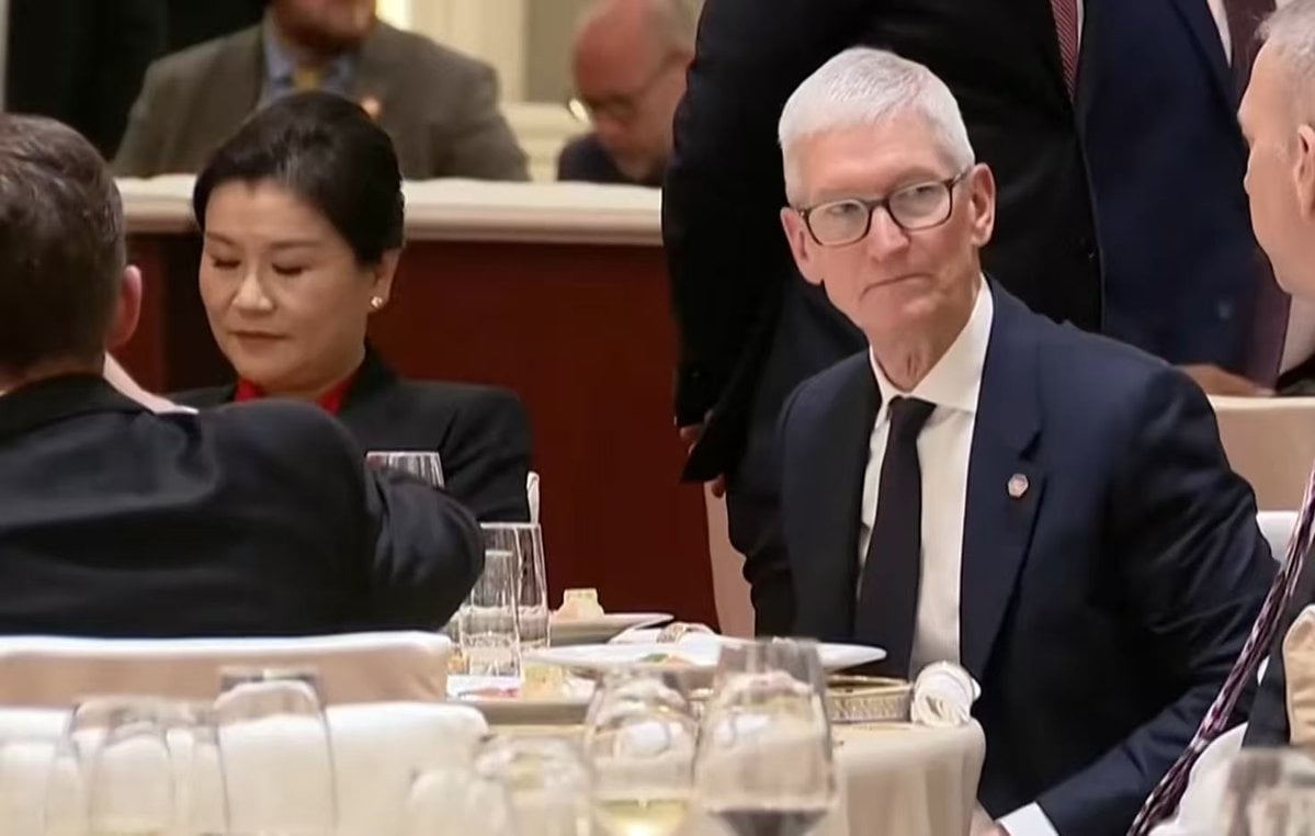 Nữ doanh nhân ngồi giữa Tim Cook và Elon Musk tại quốc yến: Từ nữ công nhân đến "bà trùm" nắm giữ yết hầu chuỗi cung ứng Apple, Tesla; sở hữu 1 nhà máy quan trọng tại Việt Nam- Ảnh 1.