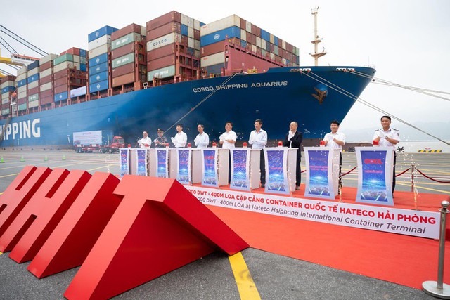 Việt Nam đón tàu lớn nhất thế giới, xác lập kỷ lục trên hành trình 150 năm- Ảnh 1.