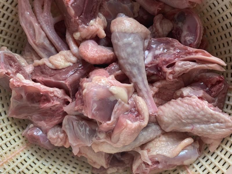 Không phải thịt gà hay thịt bò, đây là 3 món siêu ngon từ 3 loại thịt bạn nên nấu cho gia đình ăn vào mùa hè- Ảnh 3.