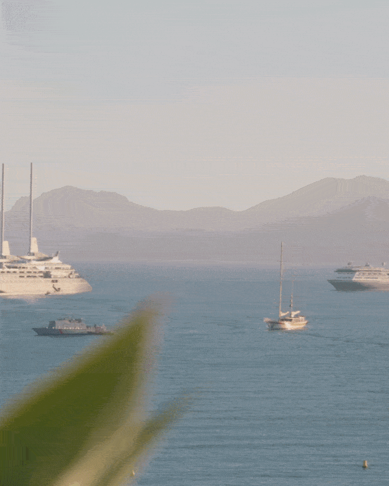 Chương Trạch Thiên xuất hiện tại tiệc tối kín chỉ dành cho giới siêu giàu và tinh hoa Cannes: Visual tuổi 32 áp đảo- Ảnh 10.