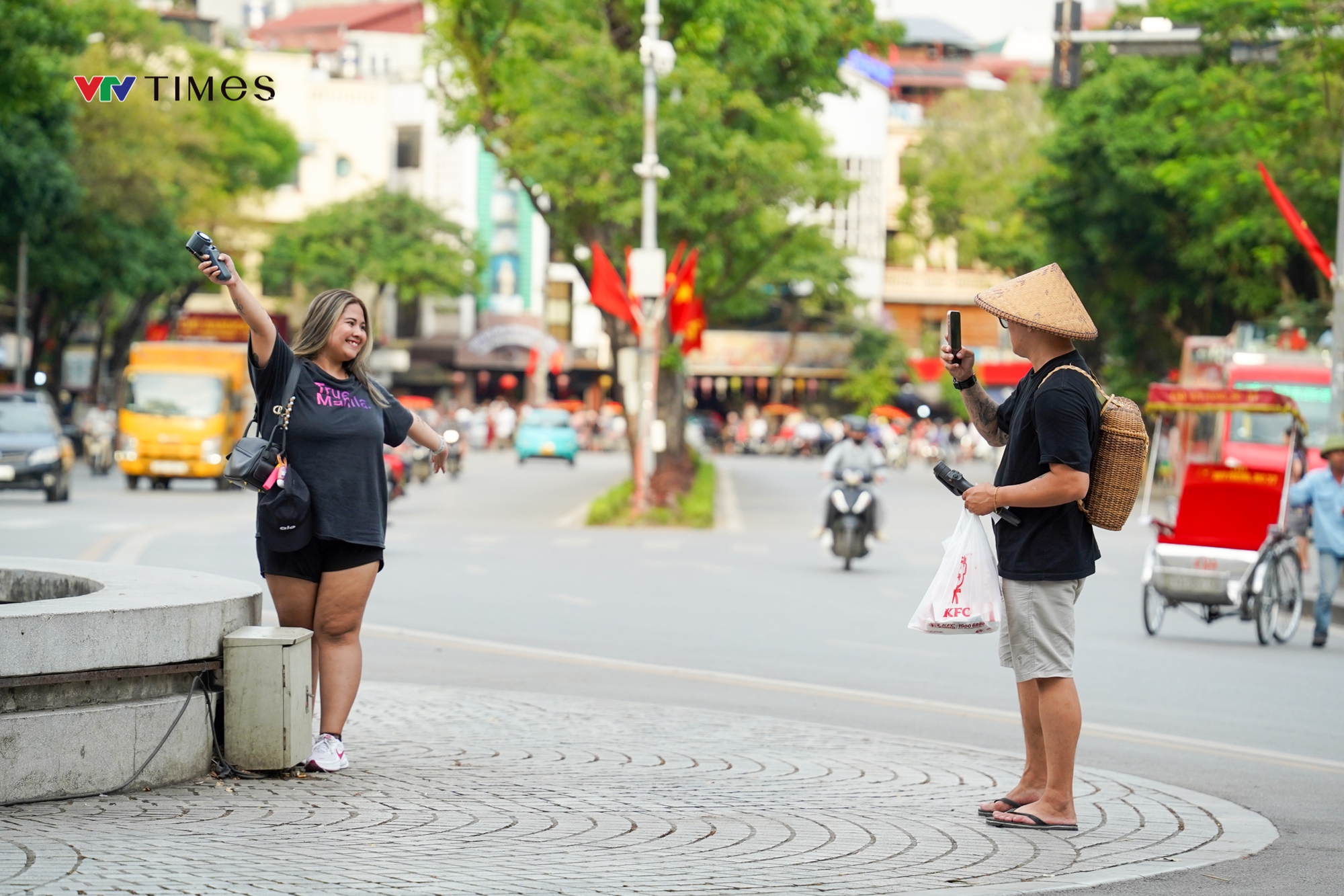 Hà Nội dọn dẹp vỉa hè: Trả lại không gian đi bộ, hộ kinh doanh mong muốn thuê lại- Ảnh 5.