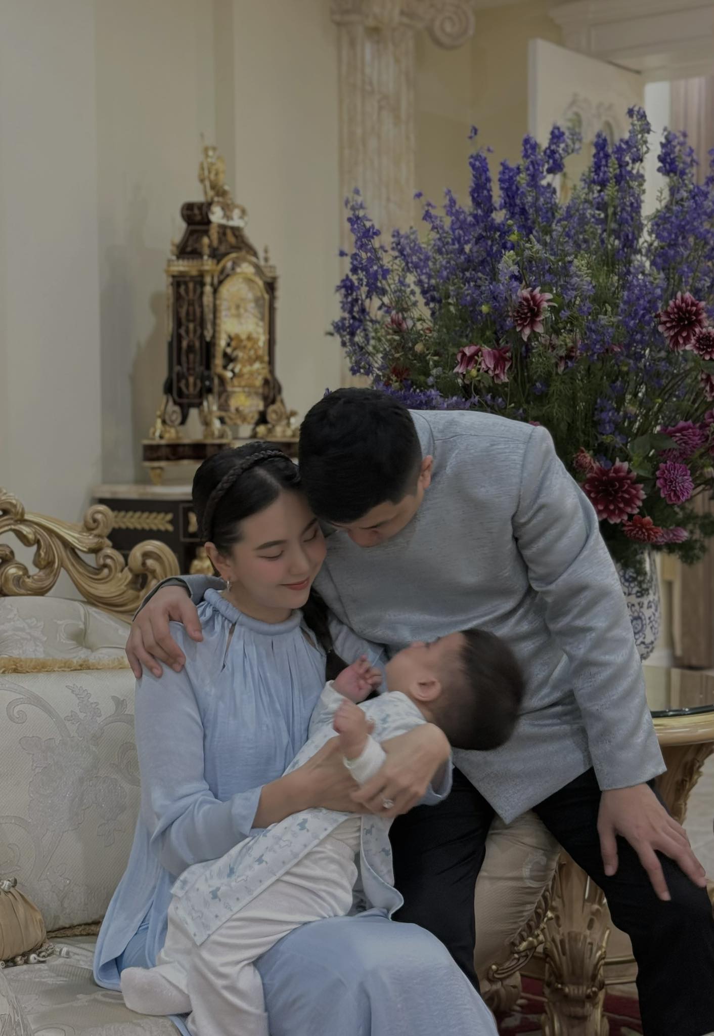 Nhan sắc gợi cảm của "MC đẹp nhất VTV" sau khi sinh con cho thiếu gia Bắc Ninh - Ảnh 4.