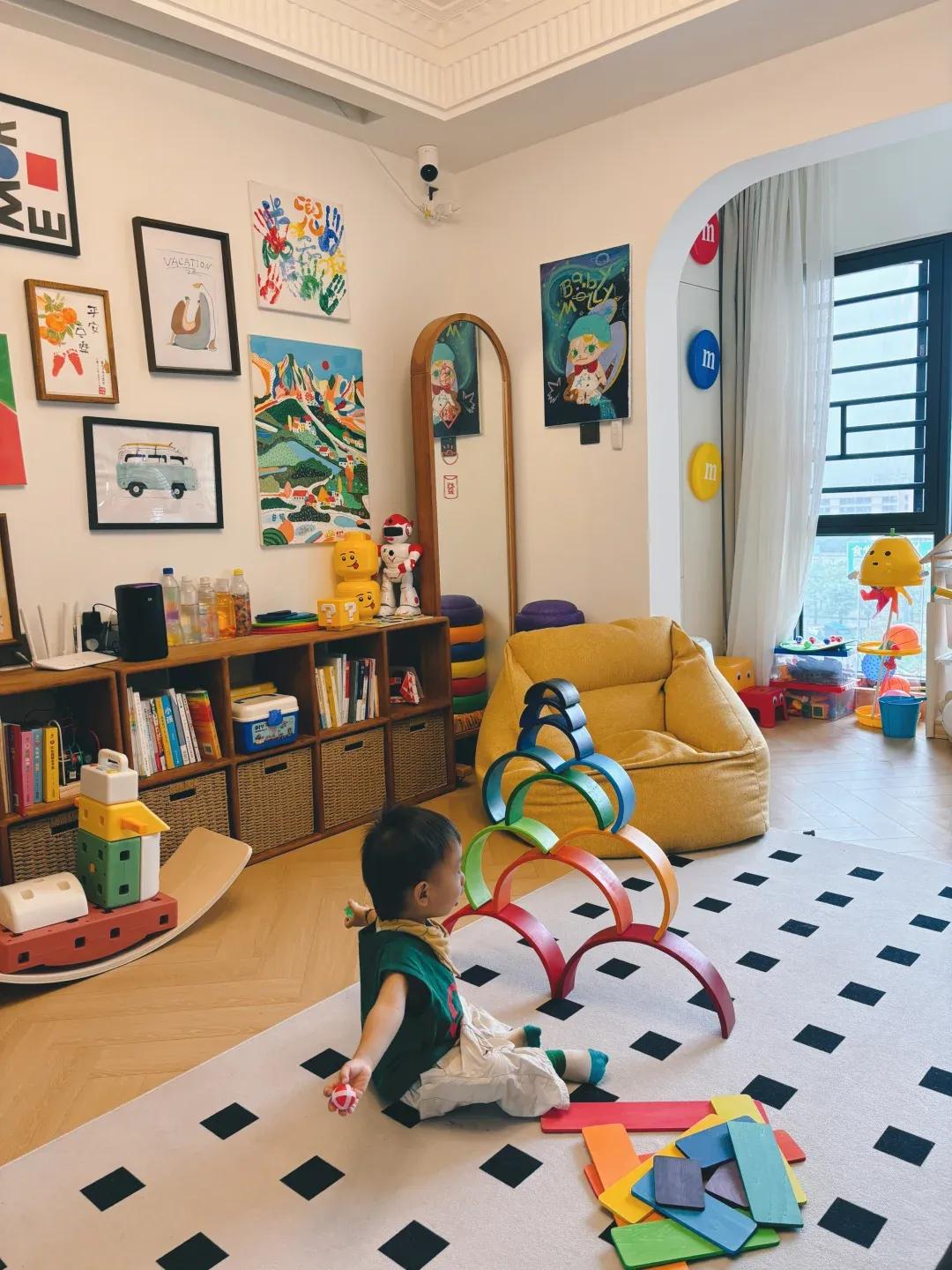Không còn chuộng phòng khách kiểu cũ, phòng khách của người bạn này khiến nhiều người muốn “đập đi làm lại” vì quá tiện và đáng sống- Ảnh 8.