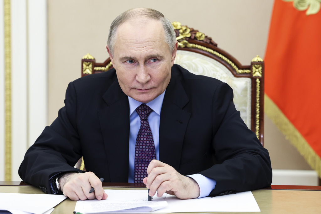 Ông Putin ký sắc lệnh về Transnistria, châu Âu chấn động: Kiev tức tốc tìm cứu binh, dốc toàn lực tình báo vào cuộc - Ảnh 1.