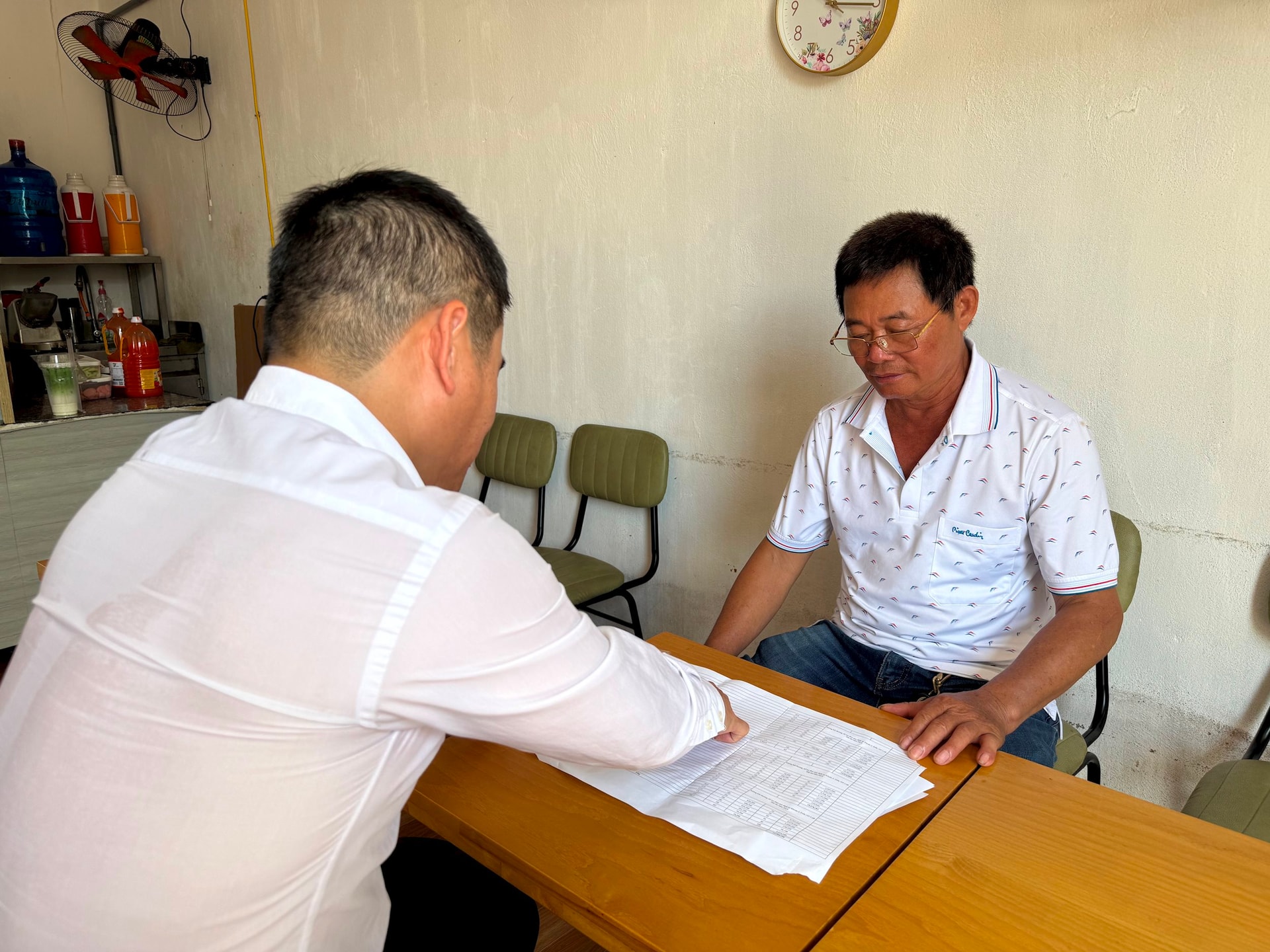 Chưa từng có: Vingroup tuyển 20.000 lao động cho dự án KĐT lớn nhất VN, người Hà Nội phấn khởi nộp hồ sơ- Ảnh 2.