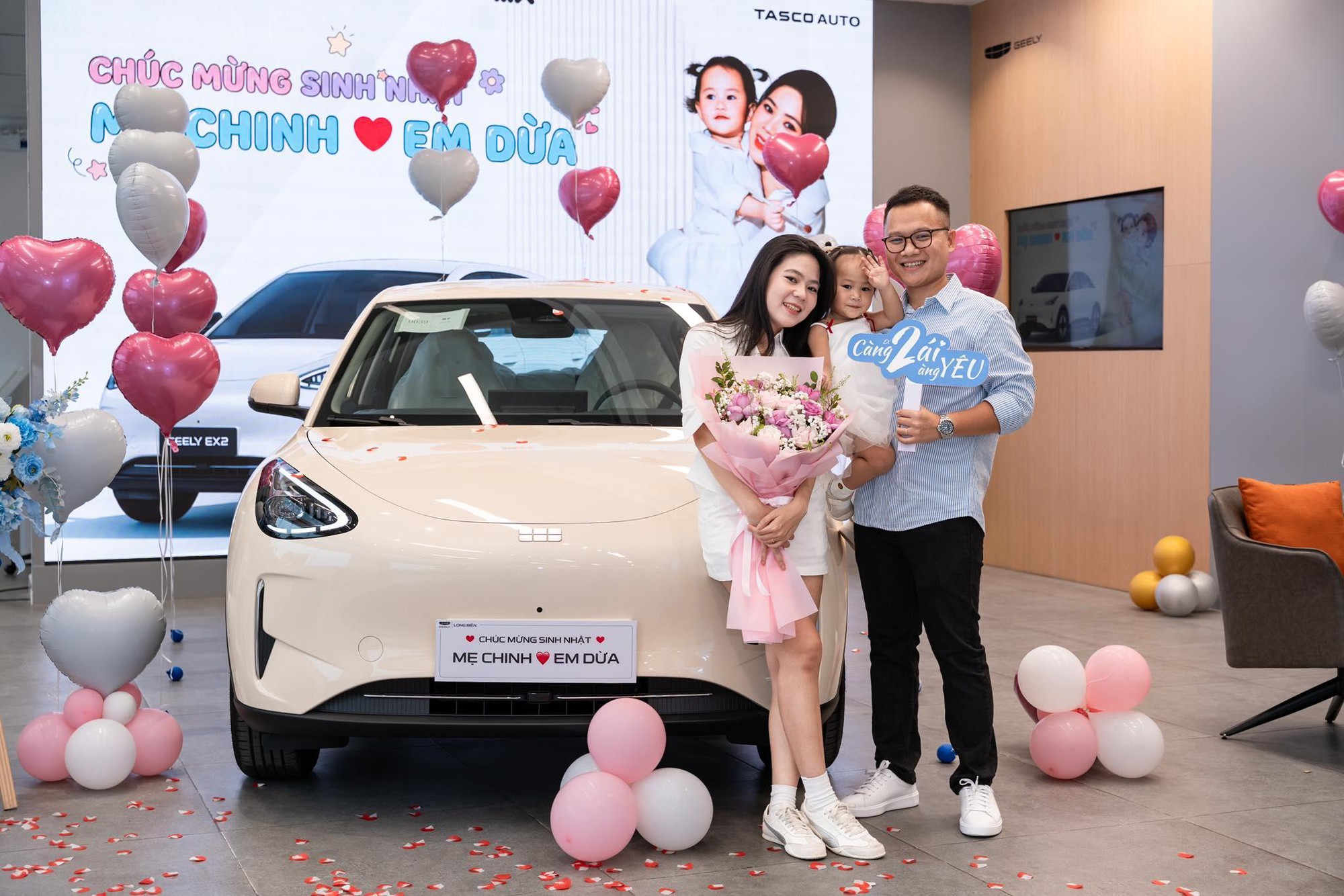 Vì sao Geely EX5 EM-i và EX2 liên tục được sao Việt lựa chọn? - Ảnh 3.