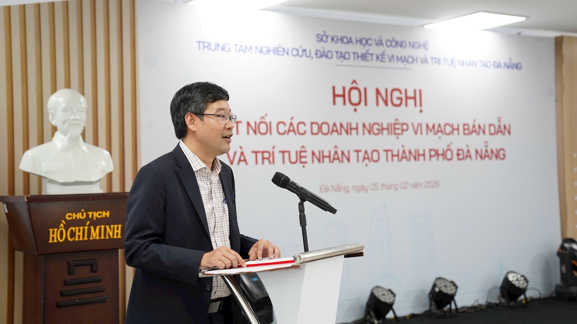 Hơn 1 năm sau khi Tổng Bí thư, Chủ tịch nước Tô Lâm chứng kiến tỷ phú Nguyễn Thị Phương Thảo rót 100 tỷ vào 'trái tim AI' của Đà Nẵng- Ảnh 2.