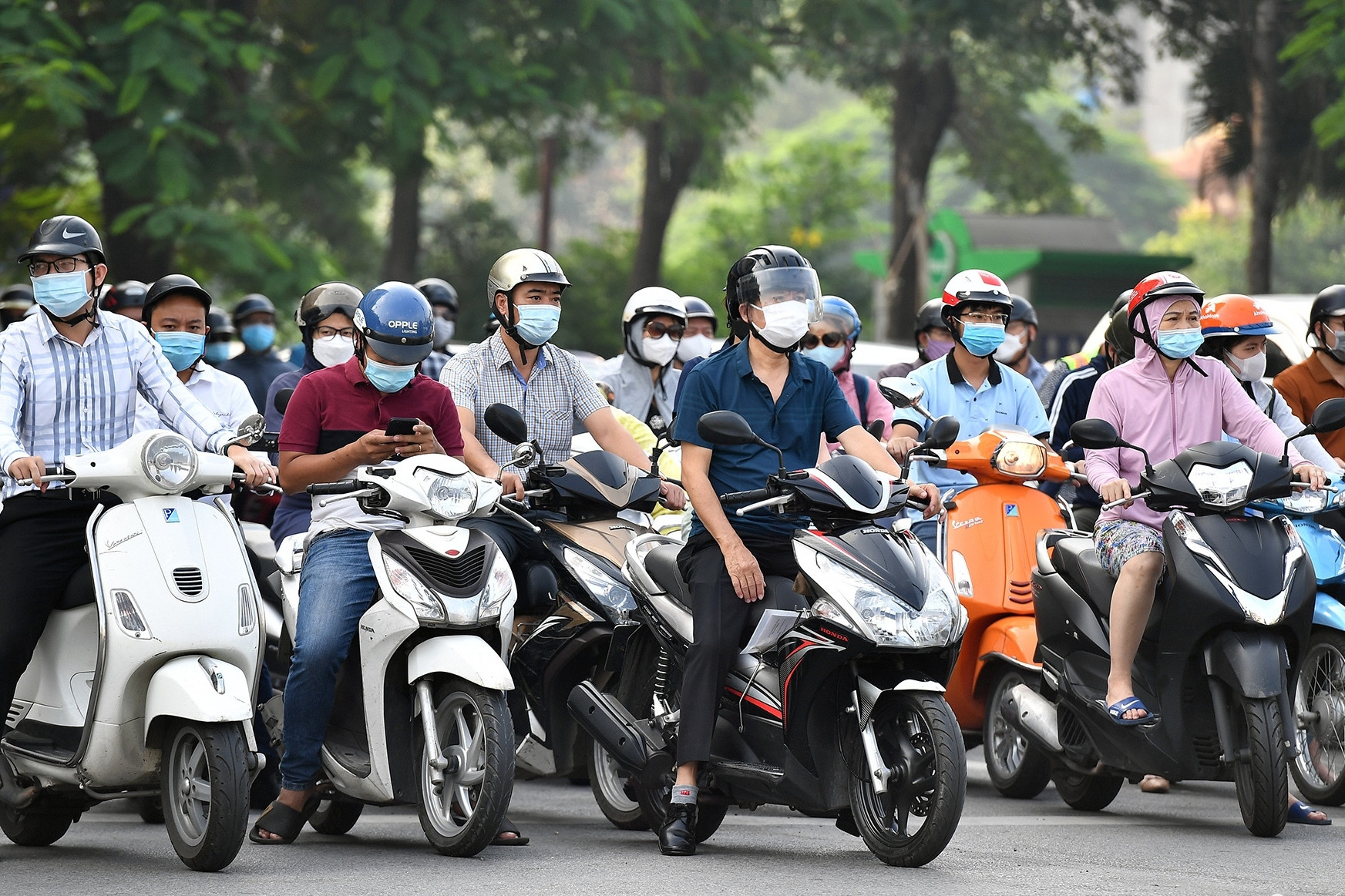 Thay đổi từ ngày 1/6, người dân đi xe máy, ô tô cần nắm rõ