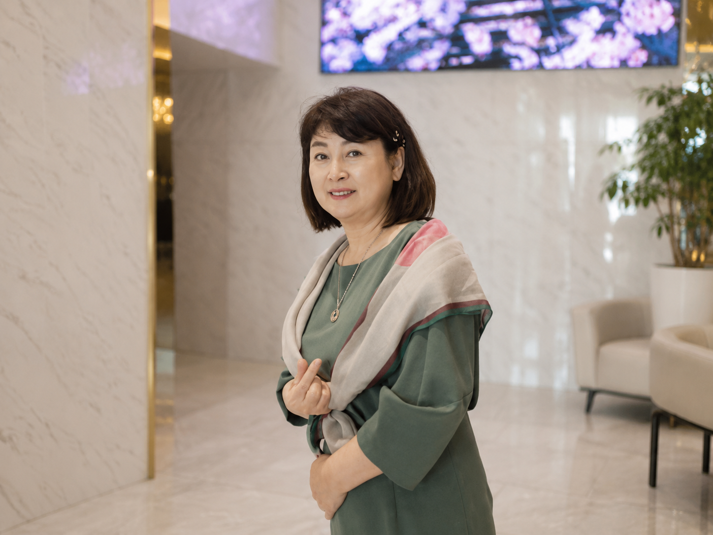 Người có 2 nguồn thu nhập đang sống nhẹ đầu hơn thế nào? 3 người phụ nữ kể chuyện thoát khỏi cảm giác mở app ngân hàng mà lo- Ảnh 3.