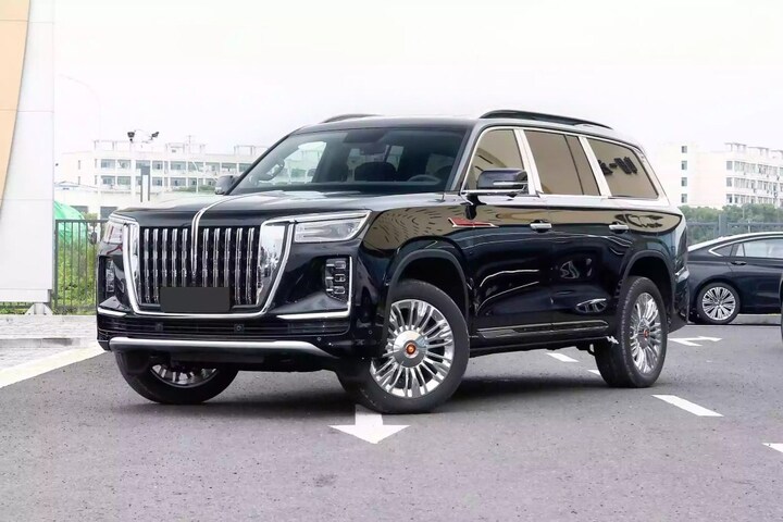 Chiếc SUV bí ẩn với mái khổng lồ trong đoàn xe ông Trump ở Trung Quốc- Ảnh 3.