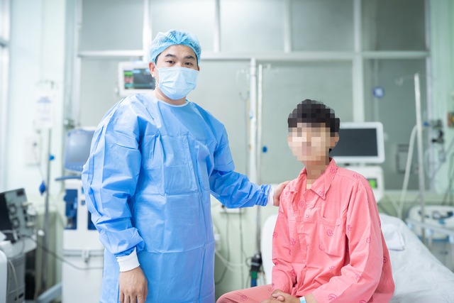Kỳ tích ghép tạng Việt Nam: Hai người ra đi, 12 cuộc đời được cứu sống và những cuộc đại phẫu xuyên đêm của y học Việt Nam- Ảnh 1.