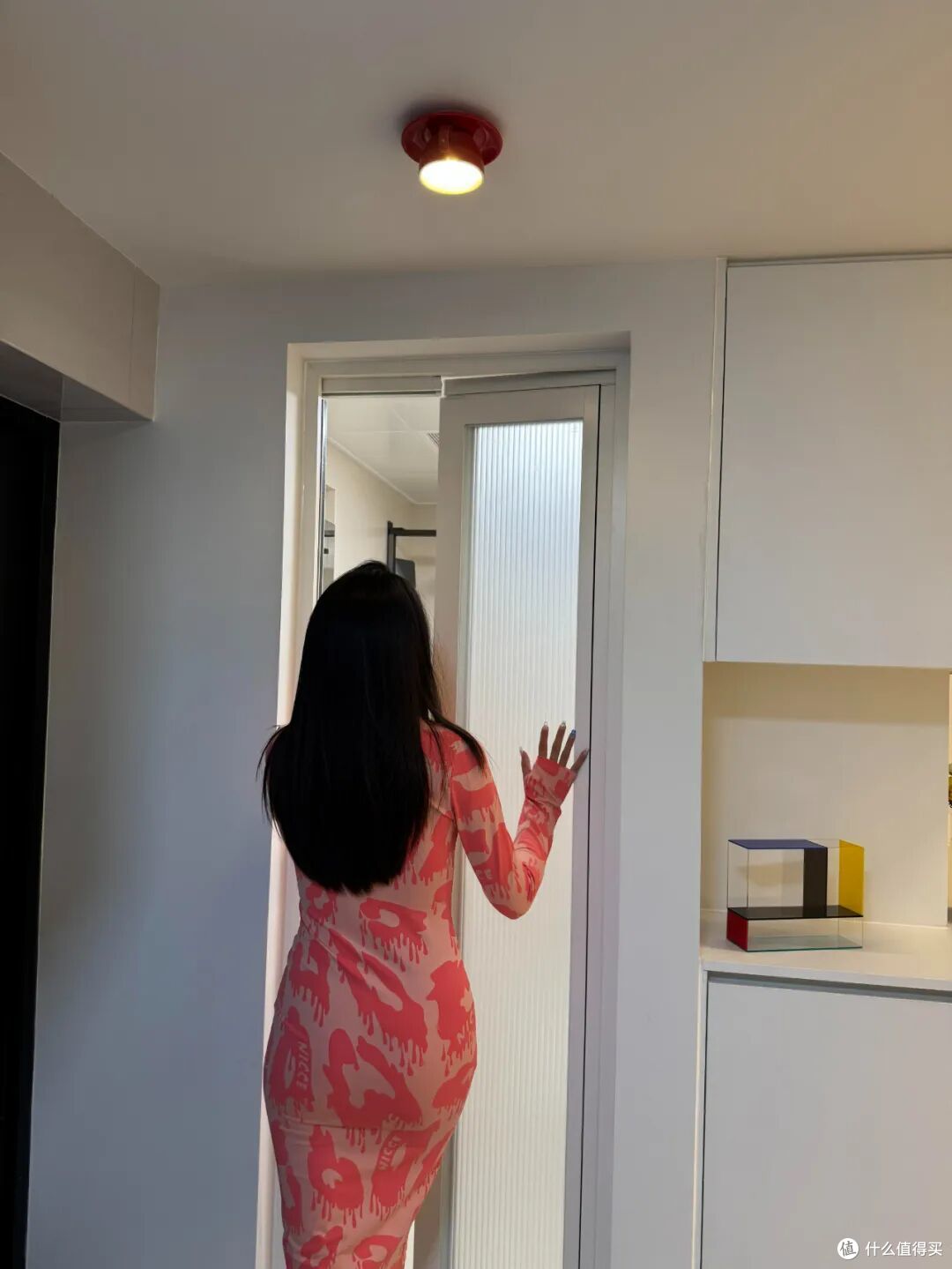 Nên để cửa phòng tắm mở hay đóng khi không sử dụng? Đây không phải là mê tín dị đoan nhưng hãy nhớ nhắc nhở gia đình- Ảnh 3.