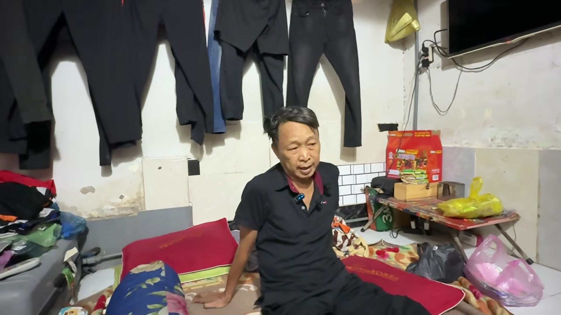 Nam nghệ sĩ suy thận, suy tim, ở trọ 10m2: "Ghép 2 quả thận là 1 tỷ 500 triệu" - Ảnh 1.