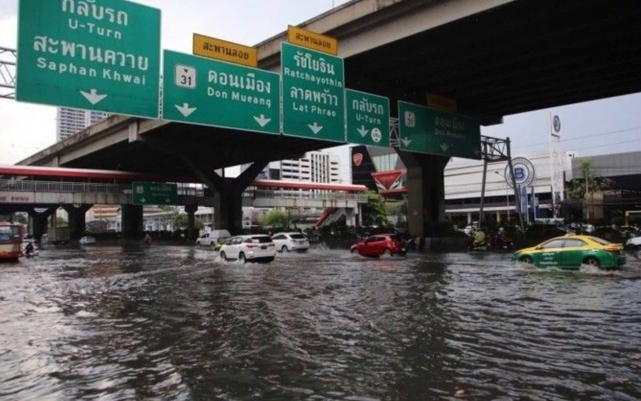 Thái Lan cảnh báo nắng nóng ở ngưỡng "cực kỳ nguy hiểm"- Ảnh 3.