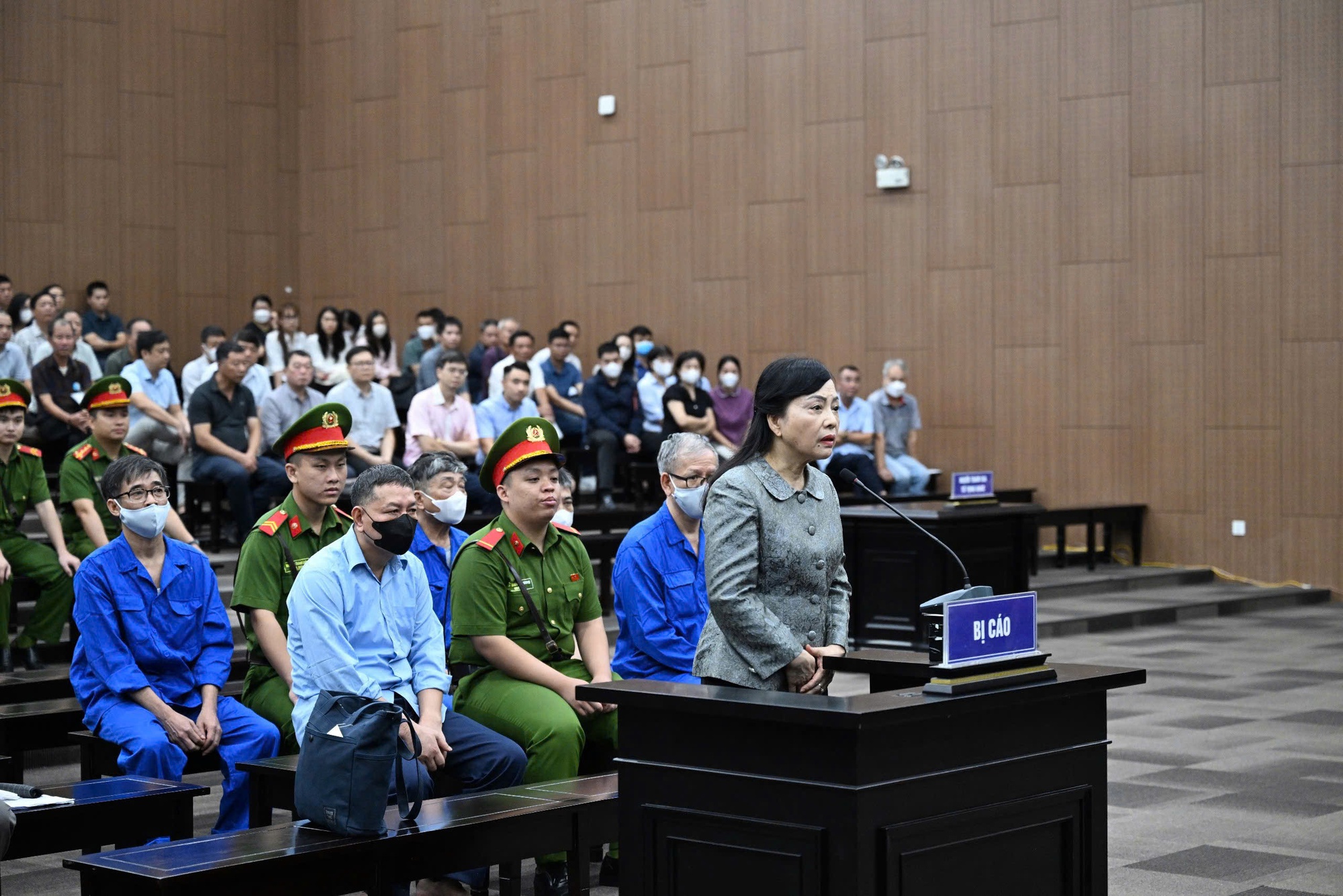 Cựu Bộ trưởng Nguyễn Thị Kim Tiến và vụ nhận hối lộ bôi trơn dự án Y tế - Ảnh 1.
