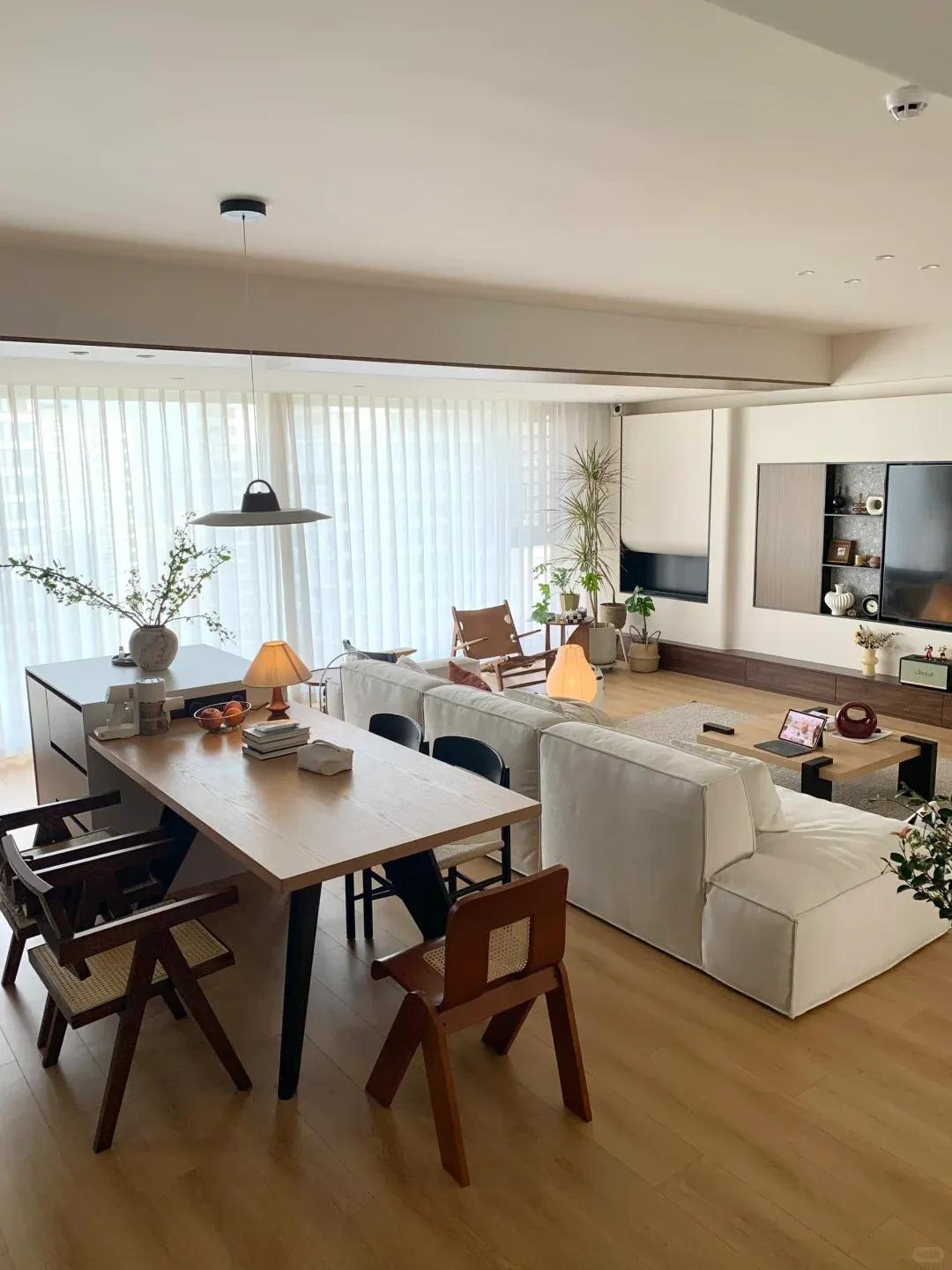 Phòng khách mở không phải trend cho vui: Nhiều gia đình nói đây là quyết định đáng tiền nhất- Ảnh 1.