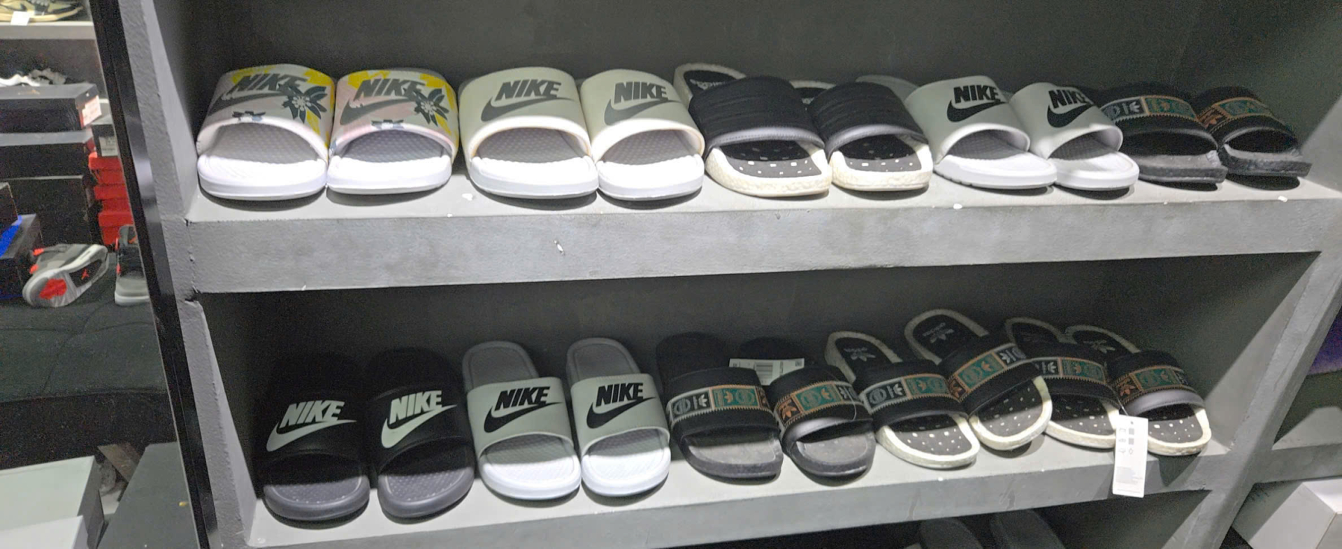 Bắt Nguyễn Trần Việt Hoàng, 33 tuổi tại TP.HCM - chủ chuỗi K.W Sneaker- Ảnh 1.