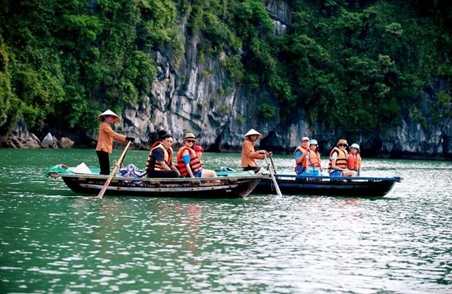 Không phải vịnh Lan Hạ, đây mới là điểm đến Việt được báo ngoại gọi tên trong top 7 kỳ quan Đông Nam Á - Ảnh 4.