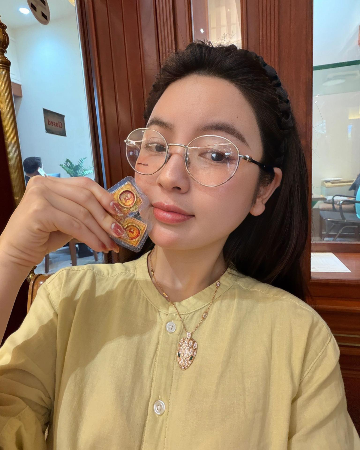 Chu Thanh Huyền gặp sự cố giữa vườn vải- Ảnh 4.