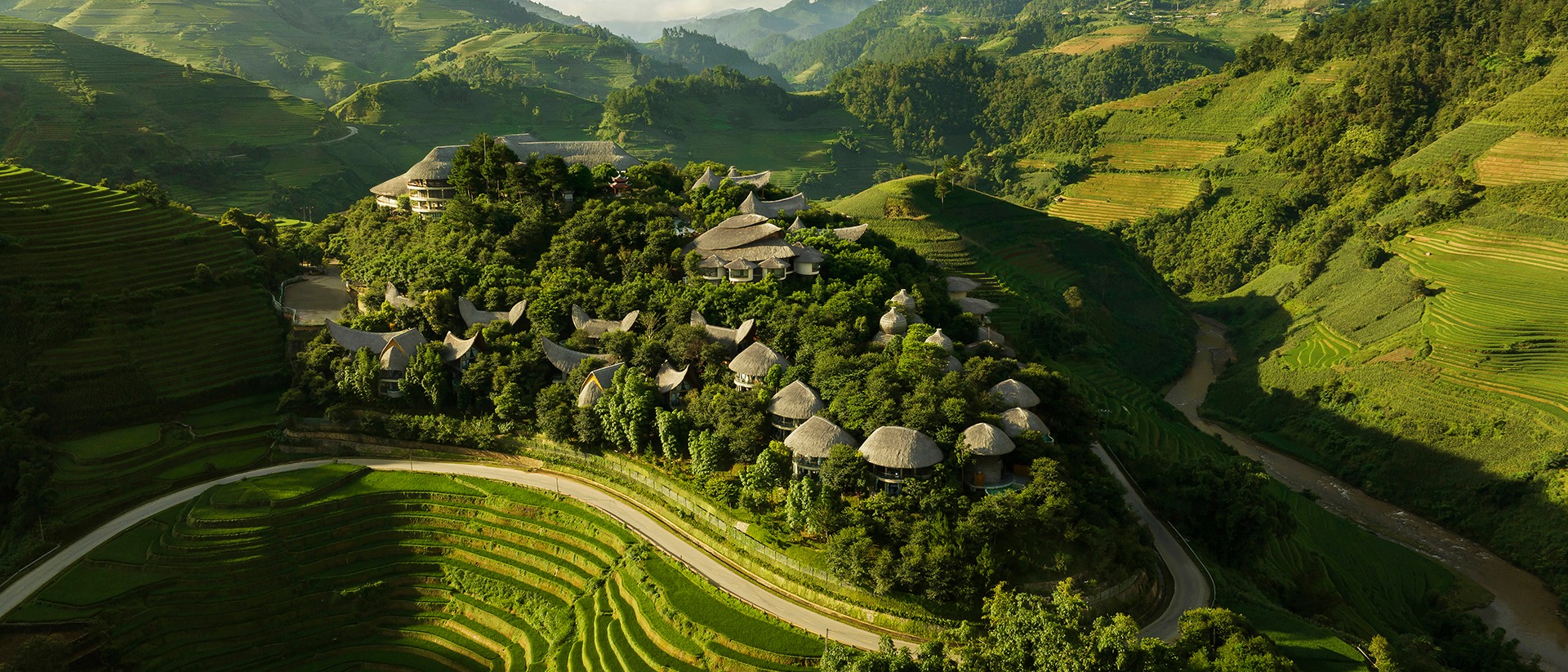 Việt Nam có khu nghỉ dưỡng vừa ẵm giải danh giá châu Á, nằm lọt giữa thung lũng ruộng bậc thang đẹp nhất nhì thế giới- Ảnh 2. Việt Nam có khu nghỉ dưỡng vừa ẵm giải danh giá châu Á, nằm lọt giữa thung lũng ruộng bậc thang đẹp nhất nhì thế giới- Ảnh 2.