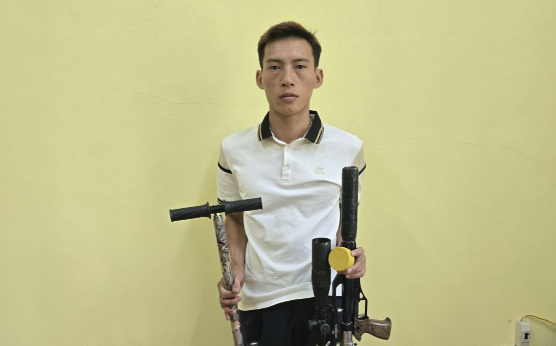 Ra quyết định khởi tố MC đám cưới Tao Văn Xanh SN 2003 - Ảnh 1.