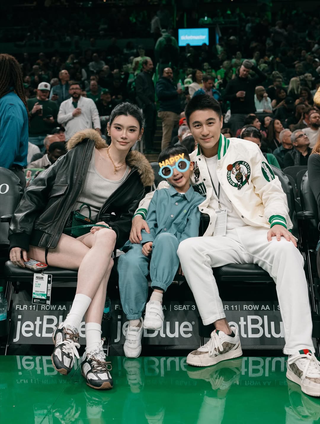 Mỹ nhân showbiz làm dâu gia tộc nghìn tỷ: U40 vẫn đẹp xuất sắc, không ai nghĩ cô ấy là mẹ 2 con - Ảnh 6.