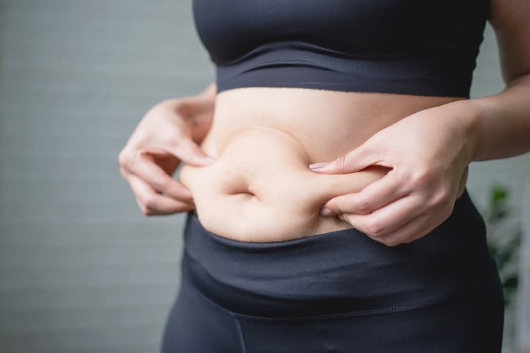 "Ăn ít như mèo", người phụ nữ 55 tuổi vẫn thừa 35% mỡ: Chuyển sang ăn "hai thứ này" đã loại bỏ bụng dưới và giảm mỡ nhanh chóng- Ảnh 2.