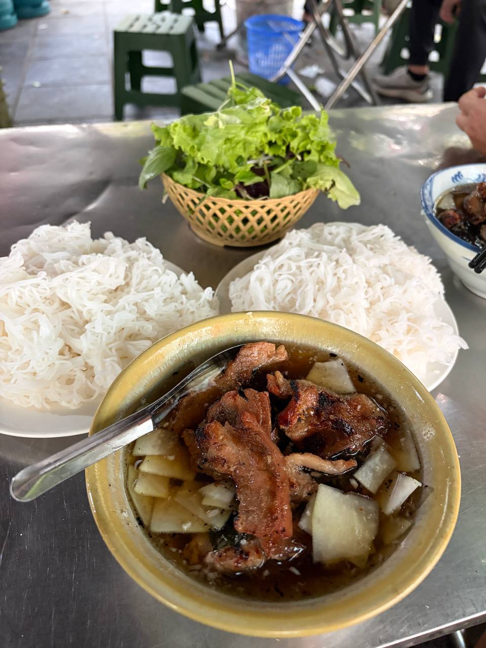 Taste Atlas gọi tên loạt món Việt ngon nhất châu Á: Bún chả xếp hạng cực cao, nem Phùng và thịt đông cũng góp mặt- Ảnh 1.