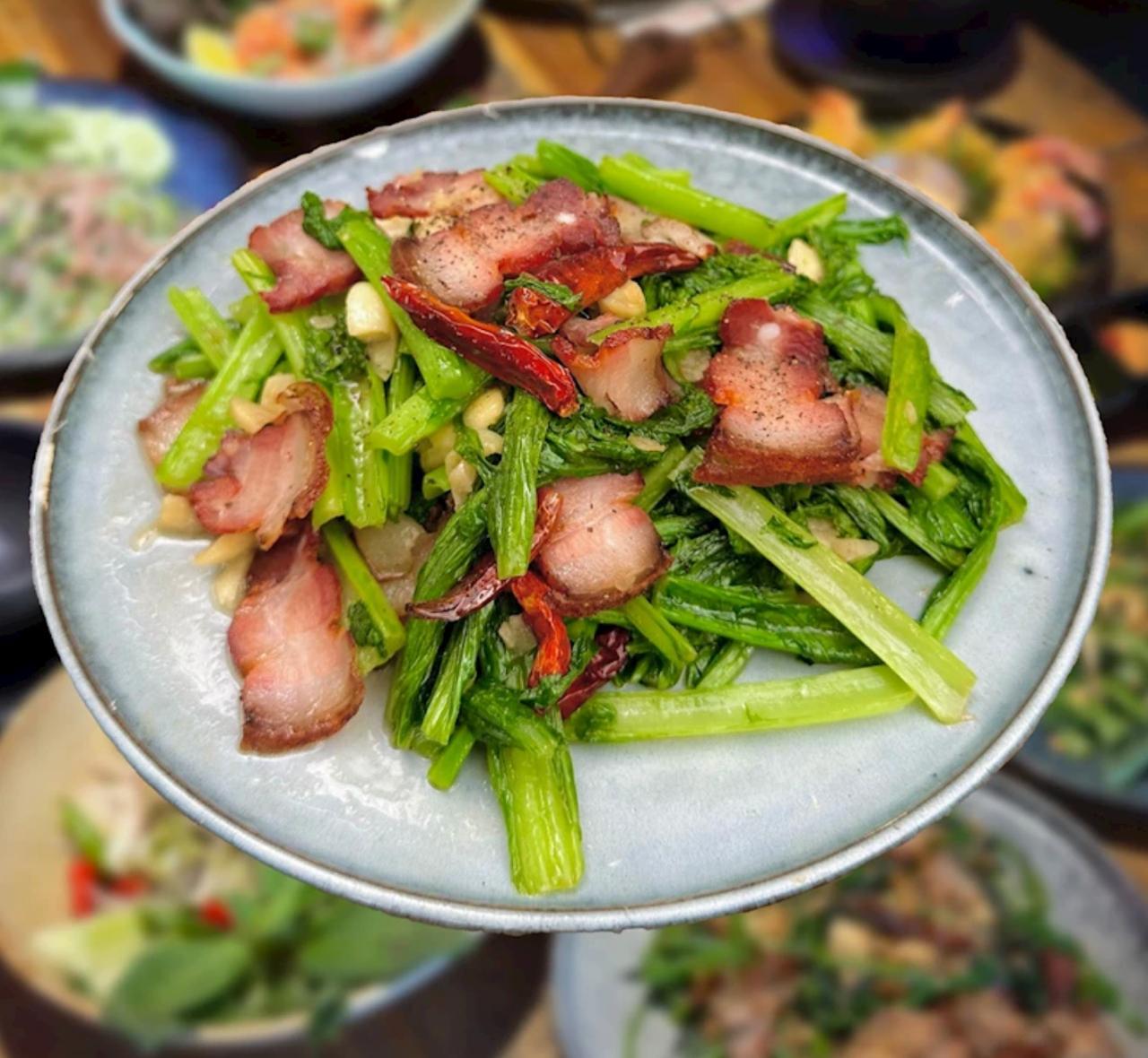 Taste Atlas gọi tên loạt món Việt ngon nhất châu Á: Bún chả xếp hạng cực cao, nem Phùng và thịt đông cũng góp mặt- Ảnh 7.