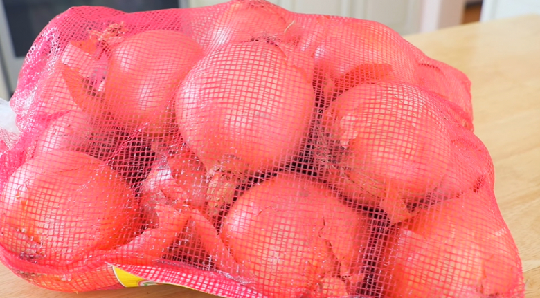 Nói thật: 3 loại rau củ không để trong tủ lạnh, nhanh hỏng còn dễ sinh ra chất có hại- Ảnh 2.