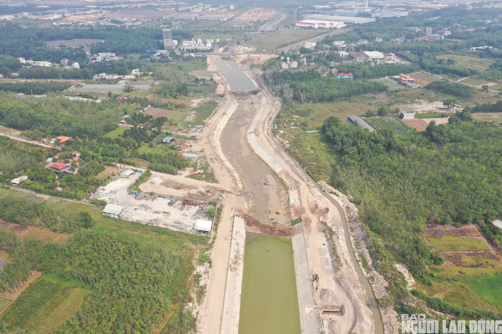 TPHCM tăng tốc thực hiện dự án Quốc lộ 13 và suối Cái- Ảnh 17. TPHCM tăng tốc thực hiện dự án Quốc lộ 13 và suối Cái- Ảnh 17.