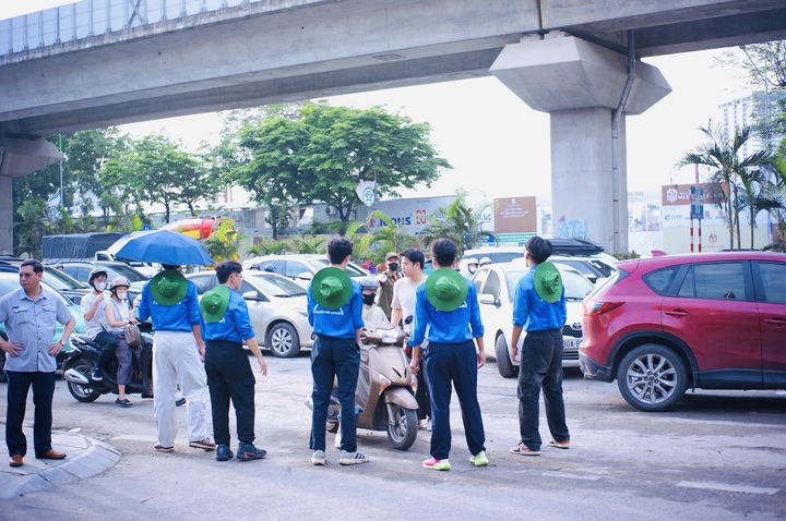 Nghìn thí sinh hoàn thành buổi thi đầu tiên lớp 10 chuyên sớm nhất Hà Nội- Ảnh 8.