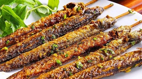 Loài cá nhìn rợn người nhưng lại là "siêu phẩm" bởi  thịt ngọt, dai và thơm đặc trưng- Ảnh 3.