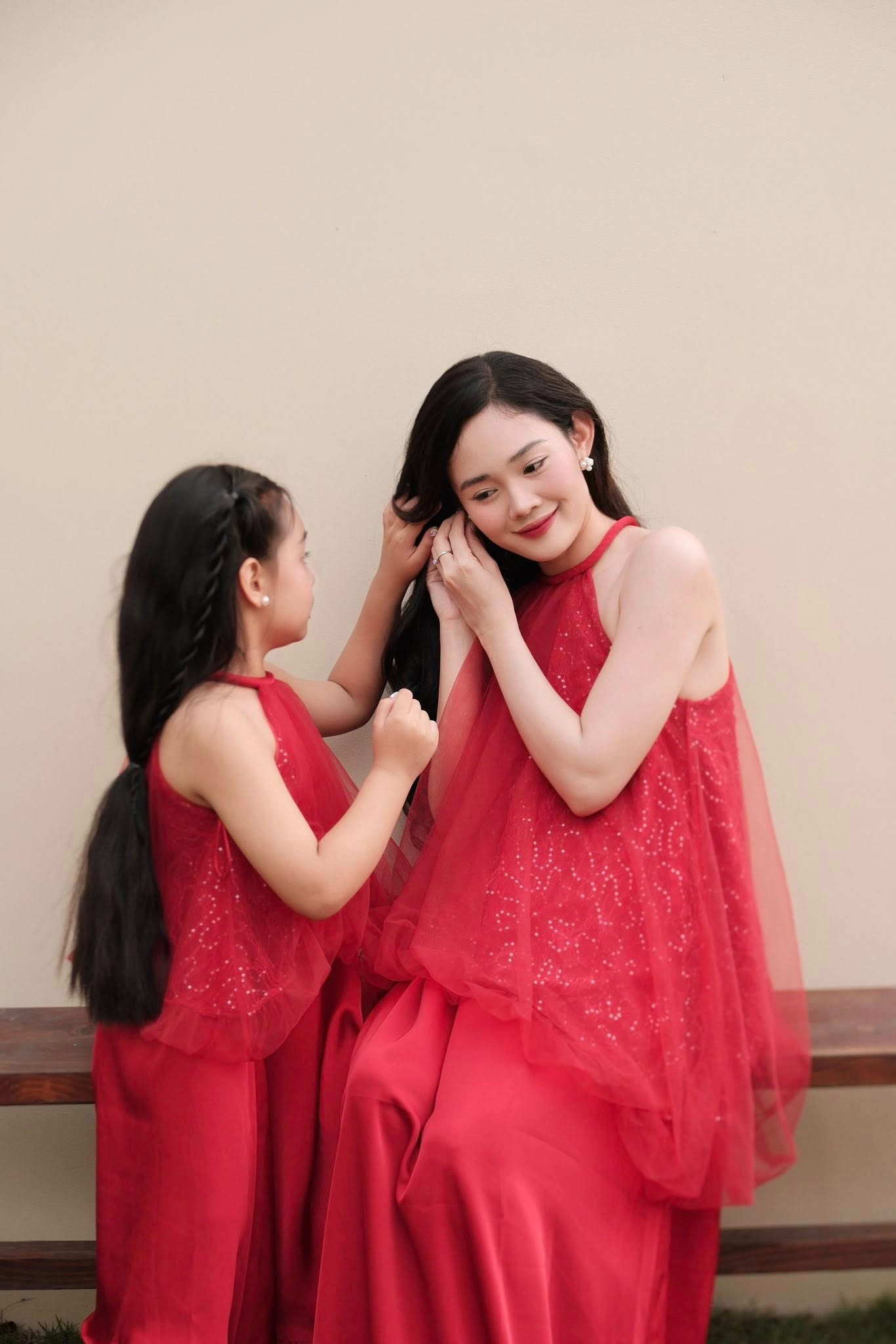 Bỏ việc văn phòng, dùng ChatGPT thiết kế khu vườn trên mảnh đất 1000m2: "Hết đau cổ vai gáy thì chuyển sang đau lưng vì cuốc đất"- Ảnh 2.
