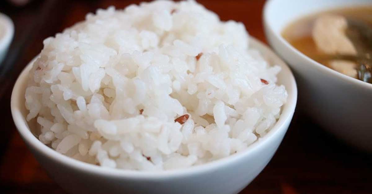 Vẫn ăn cơm trắng, người đàn ông giảm đường huyết, 10 kg trong 4 tháng nhờ 3 thay đổi đơn giản- Ảnh 1.