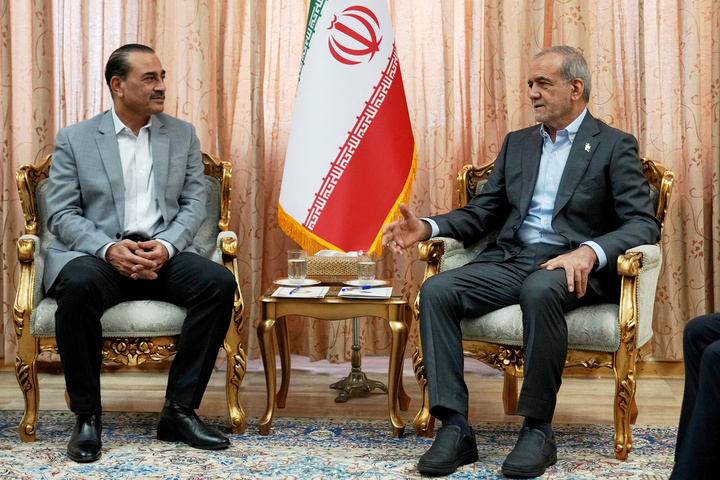 Tổng thống Trump nói sắp xong thỏa thuận hoà bình, truyền thông Iran bác bỏ- Ảnh 2.