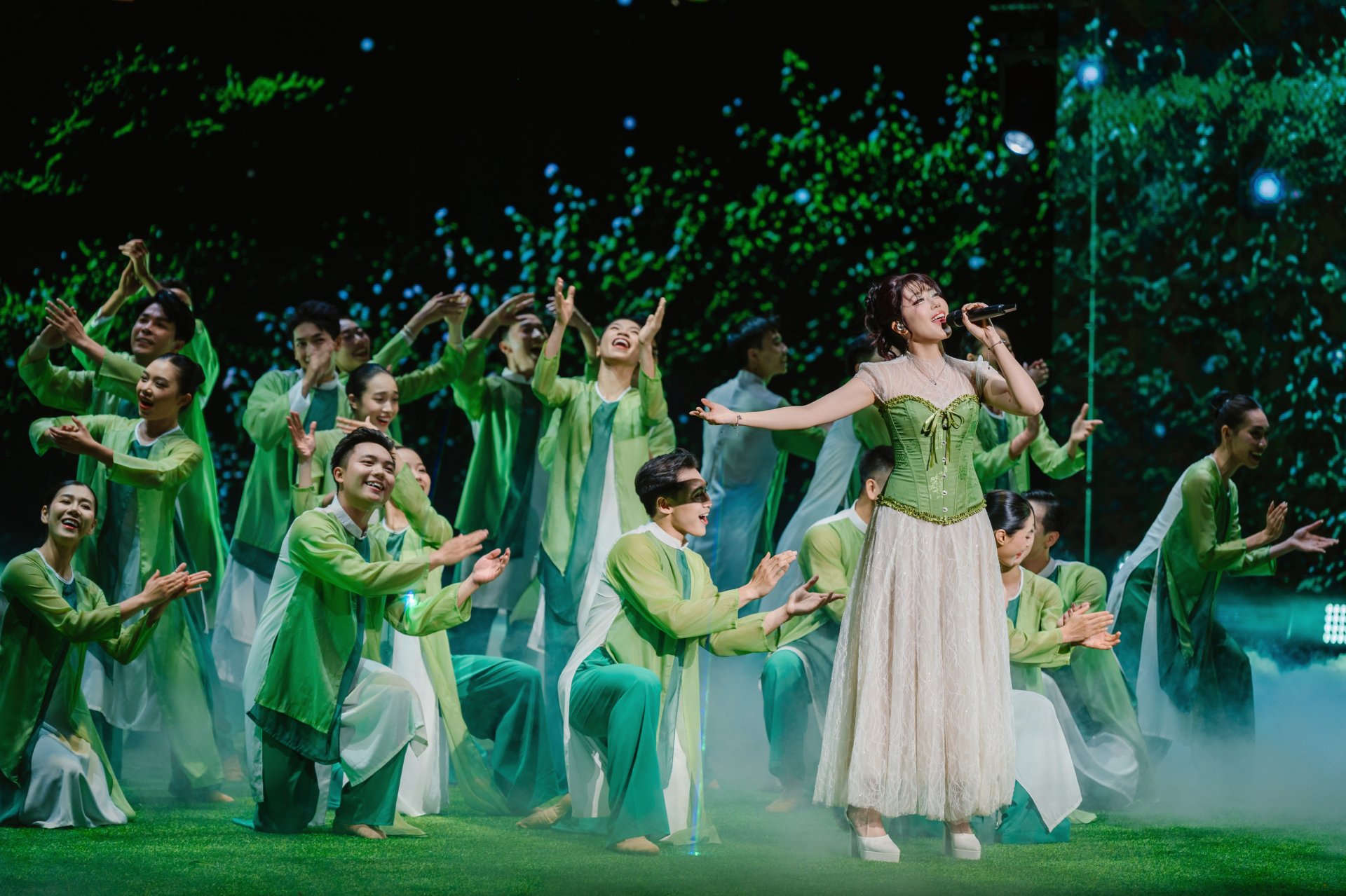 Giám đốc âm nhạc True Concert - Tình đất: Nghệ sĩ tạo “hit” thì nhanh, làm được điều này mới khó- Ảnh 2.