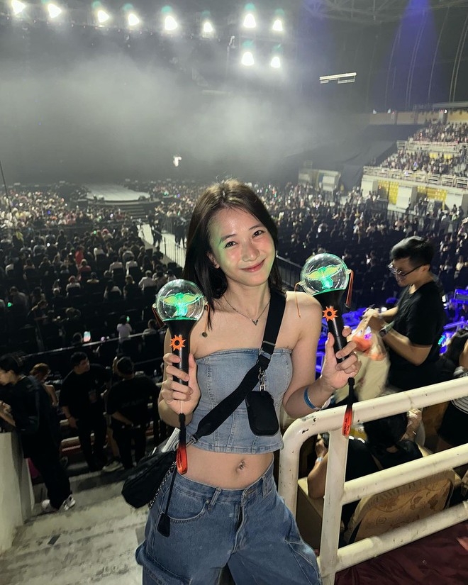 “Hot girl bế giảng” Hà Nội 13 năm trước nổi tiếng cả nước biết: Lấy giám đốc, sinh 3 con mà trẻ cỡ này   - Ảnh 5.