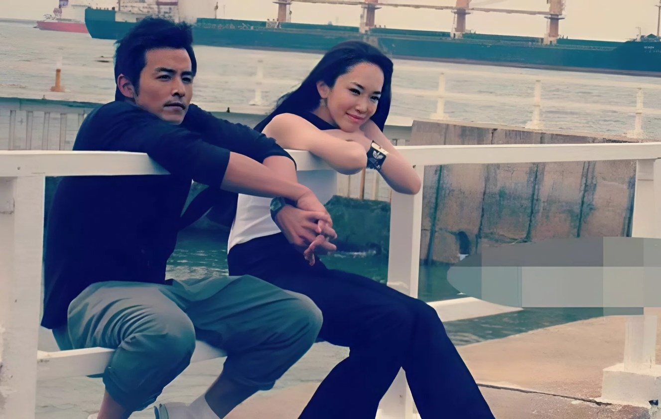 Chuyện tình 30 năm say đắm hơn cổ tích của vợ chồng "Dương Quá - Tiểu Long Nữ đẹp nhất màn ảnh" - Ảnh 4.