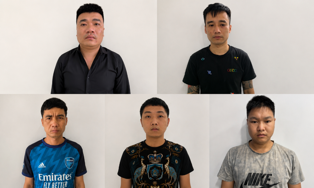 Khám xét khẩn cấp căn hộ chung cư, khởi tố Tạ Văn Phúc SN 1993 - Ảnh 1.