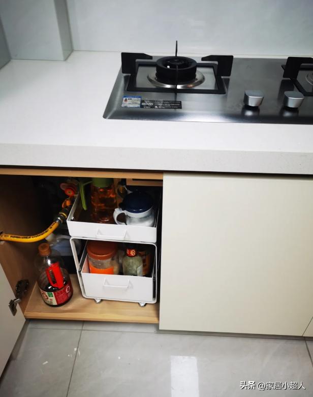 Nhà lúc nào cũng sạch dù 3 ngày không dọn: Bí quyết của mẹ tôi sau khi nghỉ hưu khiến tôi bất ngờ - Ảnh 2.