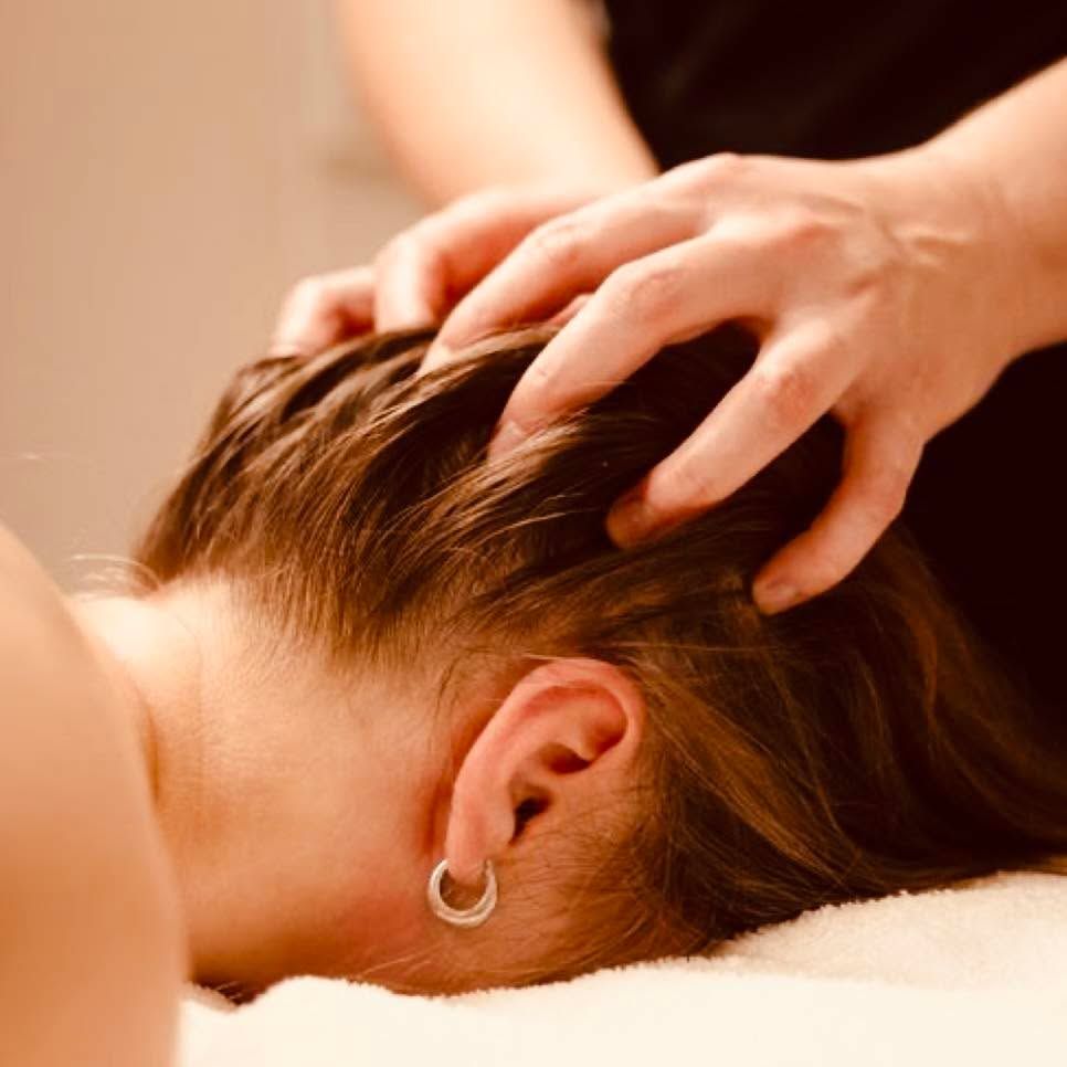 Lời khuyên cho phụ nữ có tóc đang mỏng dần, rơi rụng như lá mùa thu- Ảnh 4.