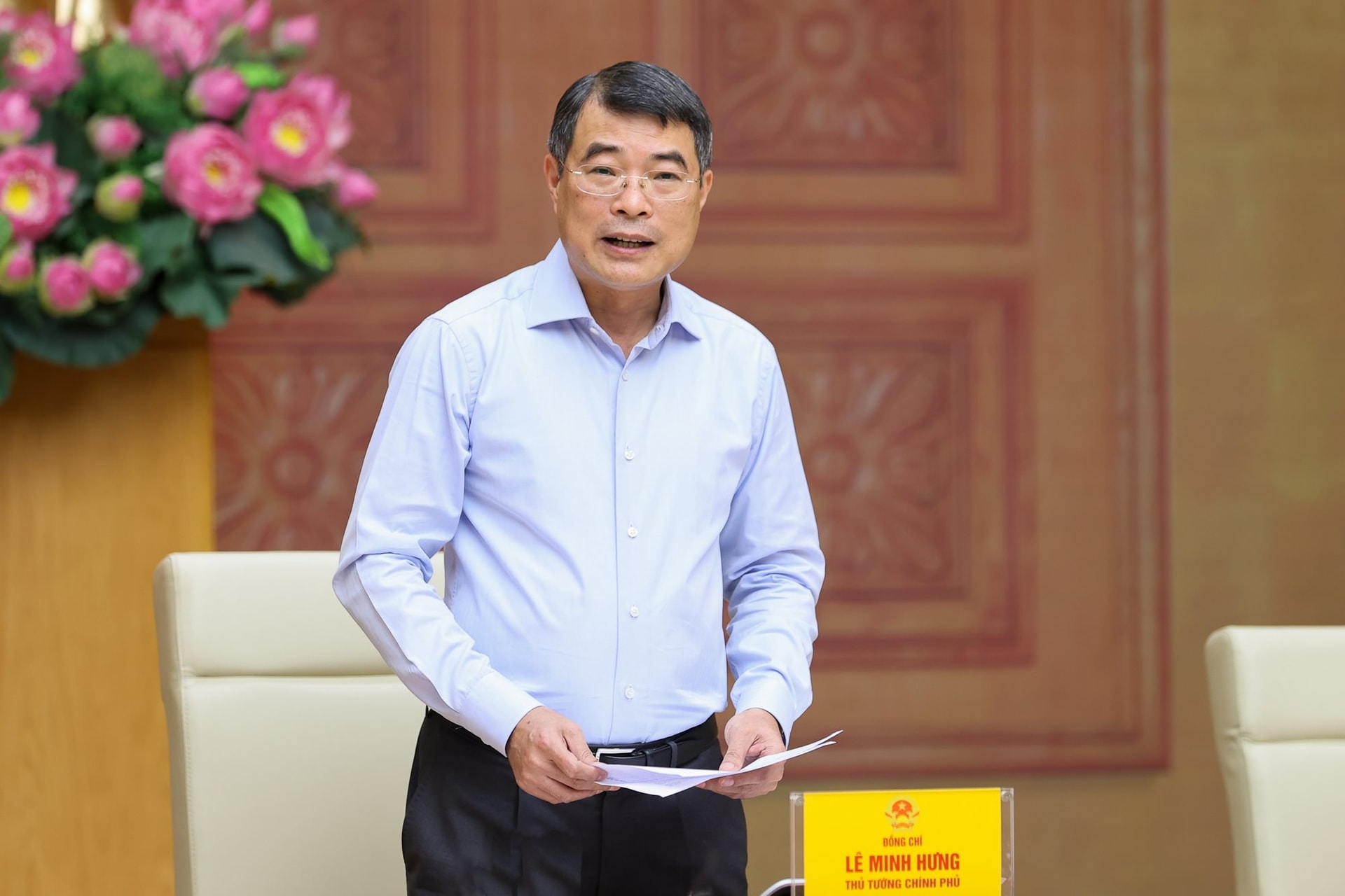 Thủ tướng ra chỉ đạo "nóng" về nhà ở- Ảnh 1.