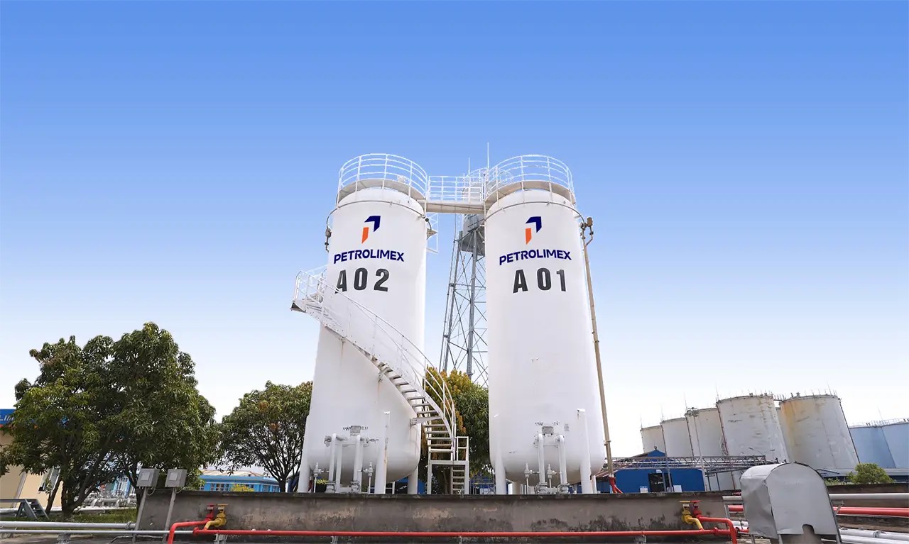 Thông tin mới nhất từ Bộ Công thương liên quan đến xăng E10 - Ảnh 2.