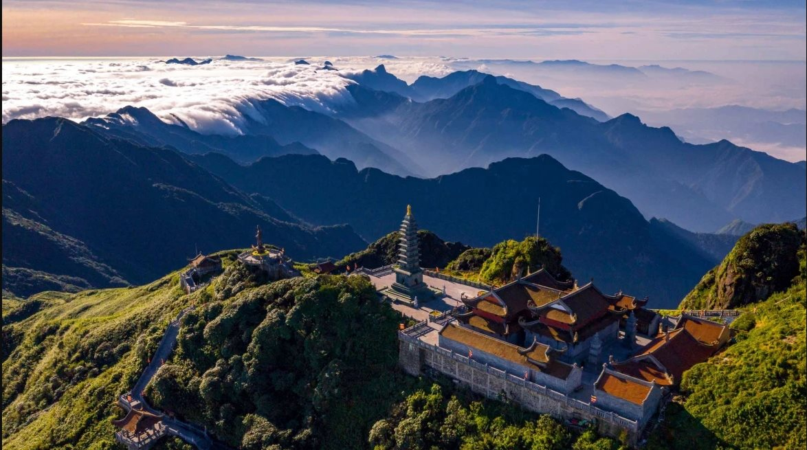 Nữ sinh học giỏi nhất tỉnh nhưng ngủ quên gần hết giờ thi ĐH, vừa nộp bài vừa khóc lớn: Đến lúc công bố điểm cả trường đều thấy khó tin - Ảnh 6.
