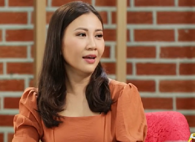 Nữ diễn viên có tới 9 người trong nhà nói chuyện họp gia đình, lấy ý kiến từng người - Ảnh 2.