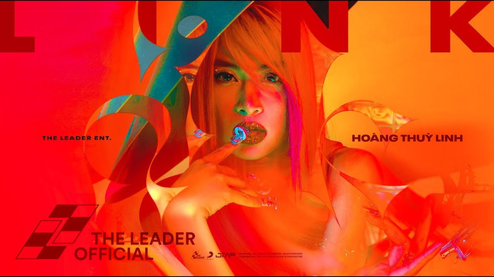 Nữ ca sĩ được Bộ VHTTDL “chọn mặt gửi vàng”: Hai album là tiêu chuẩn nhạc Việt, biểu diễn toàn sự kiện quốc gia- Ảnh 4.
