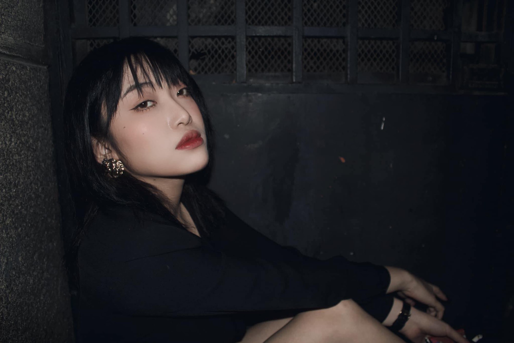 Đầu tư MV 5 triệu đồng, nữ ca sĩ Việt có hit để đời rồi lặn mất tăm không ai biết  - Ảnh 1.