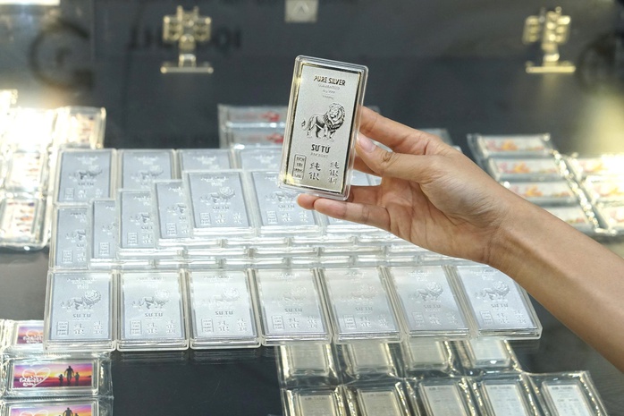 Tối 29-5, giá vàng tăng rất mạnh, bạc cũng theo sát- Ảnh 2. Tối 29-5, giá vàng tăng rất mạnh, bạc cũng theo sát- Ảnh 2.